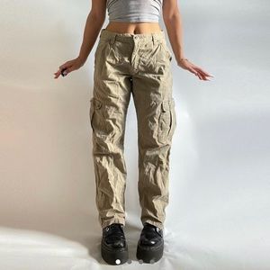 ✨ Wrangler Vintage Cargos